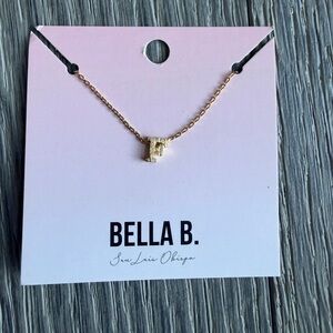 Gold Initial Charm Necklace "F"
